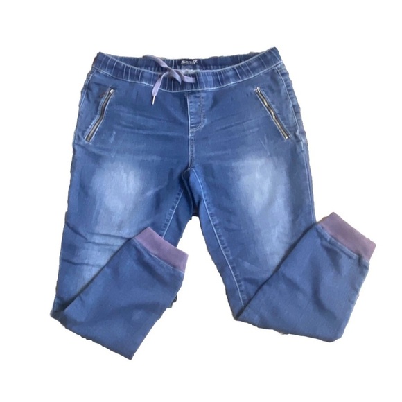Seven7 Women's Blue Jogger Jeans - Picture 1 of 7